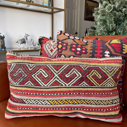 1950 TURKISH KILIM PILLOW 12x18 (PIL.1153)