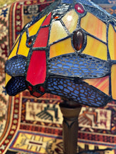 Exquisite Handmade Stained Glass Tiffany Style Table Lamp (LGHT235)