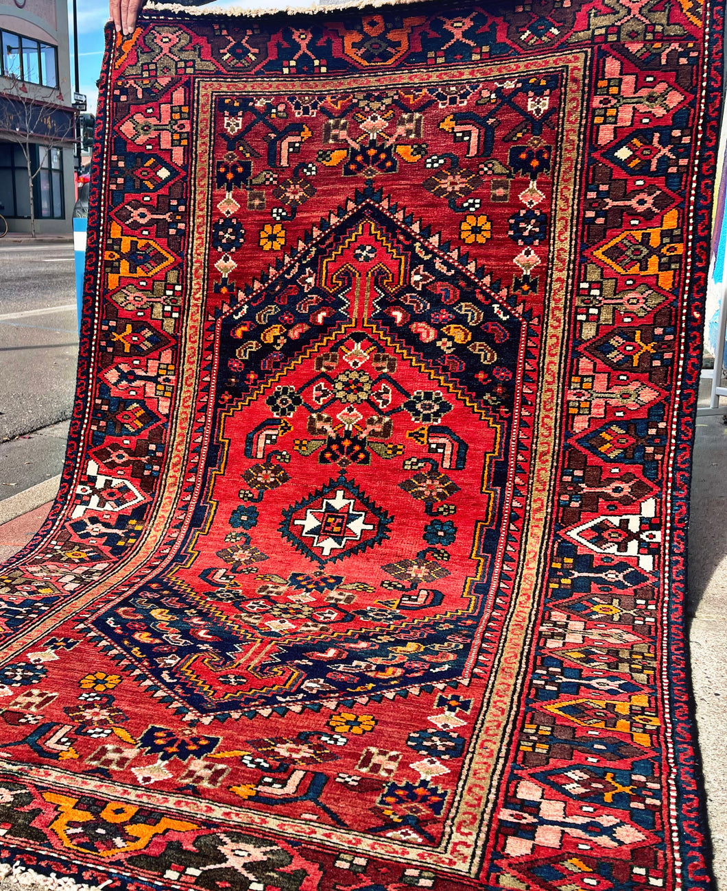 1950 PERSIAN ZANJAN RUG 4’ x 6’ 8” (MED.199)