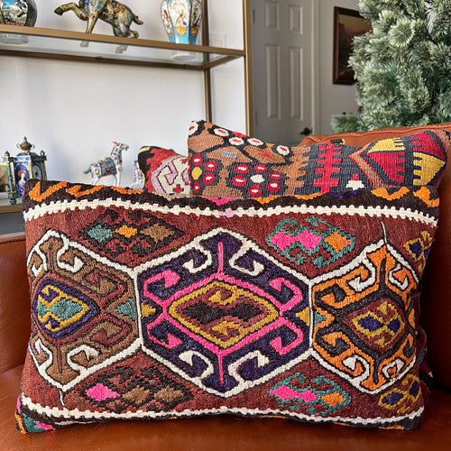 1950 TURKISH KILIM PILLOW 12x18 (PIL.1152)