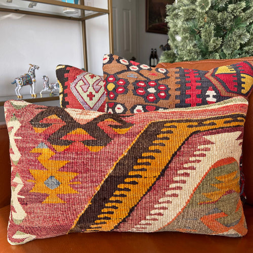 1950 TURKISH KILIM PILLOW 12x18 (PIL.1103)