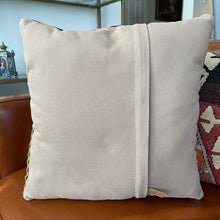 VINTAGE ANATOLIAN KILIM RUG PILLOW 16x16 (PIL.1196)