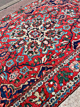 1930 PERSIAN BAKHTIARI RUG 4’ 4” x 6’ 6” (MED.FEA.148)