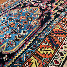 1930 PERSIAN SHAHSAVAN RUG 4’ 1” x 6’ 4” (MED.FEA.168)