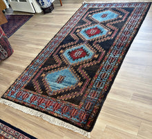 1950 PERSIAN TALEGHAN RUG 4’ 6” x 8’ 7” (MED.4687)