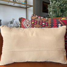 1950 TURKISH KILIM PILLOW 12x18 (PIL.1104)