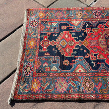 1950 PERSIAN TARUM RUG 4’ 1” x 7’ 3” (MED.FEA.160)