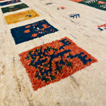 1980 PERSIAN QASHQAEI GABBEH RUG 2’ 9” x 4’ 2” (SMA.1913)