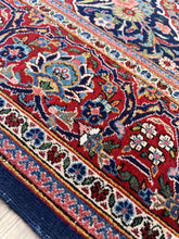 1950 PERSIAN KASHAN RUG 4’ 4” x 6’ 7” (MED.FEA.256)
