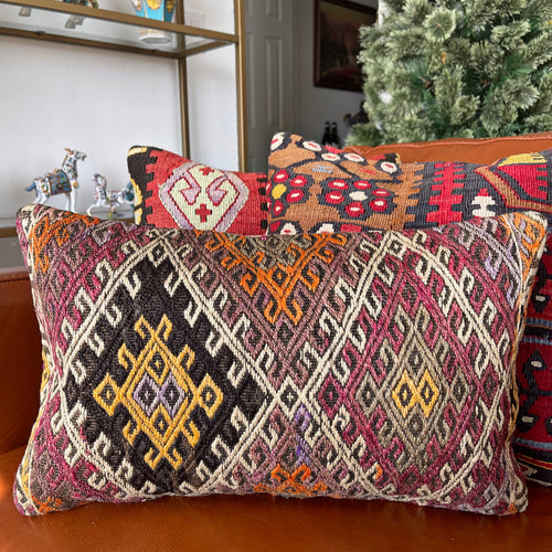 1950 TURKISH KILIM PILLOW 12x18 (PIL.1108)