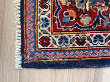 1950 PERSIAN KASHAN RUG 4’ 4” x 6’ 7” (MED.FEA.256)