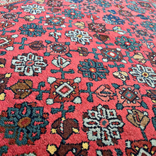 1930 PERSIAN ENJELAS RUG 4’ 5” x 7’ (MED.FEA.4151)