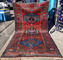 1930 PERSIAN BIDJAR RUG 4’ 3” x 7’ 9” (MED.FEA.155)