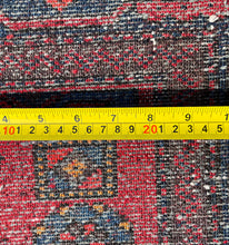 1930 PERSIAN ZANJAN RUG 4’ x 6’ 6” (MED.FEA.148)