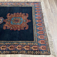 1950 PERSIAN TALEGHAN RUG 4’ 11” x 7’ (MED.6336)