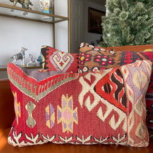 1950 TURKISH KILIM PILLOW 12x18 (PIL.1109)