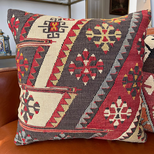 VINTAGE ANATOLIAN KILIM RUG PILLOW 16x16 (PIL.1198)