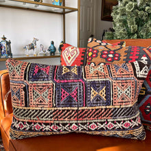 1950 TURKISH KILIM PILLOW 12x18 (PIL.1132)