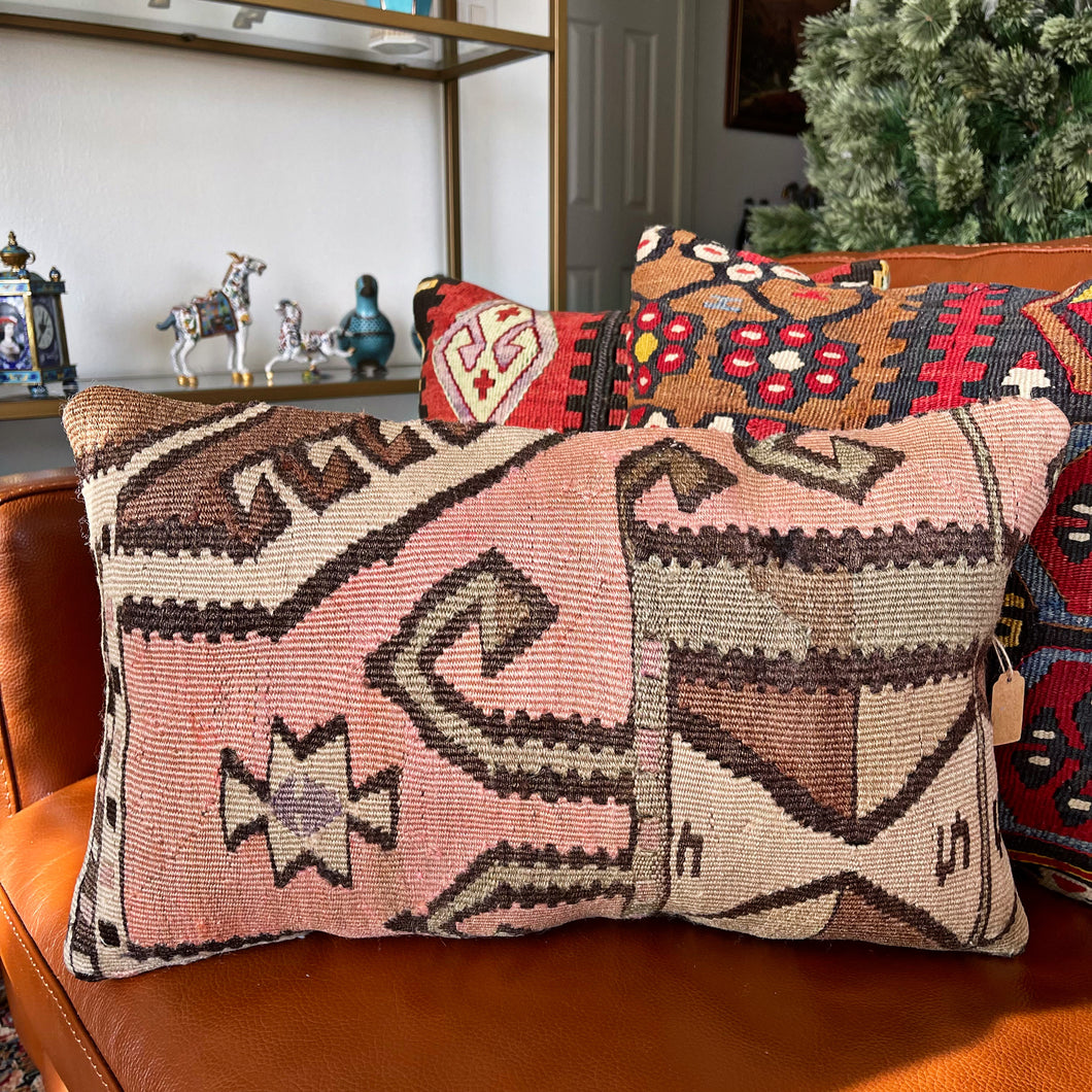 1950 TURKISH KILIM PILLOW 12x18 (PIL.1133)