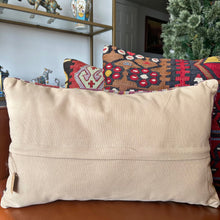 1950 TURKISH KILIM PILLOW 12x18 (PIL.1105)