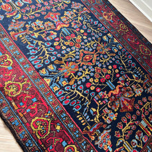 1930 PERSIAN TAFRESH RUG 4’ 9” x 7’ (MED.FEA.5152)