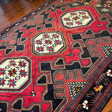 1950 PERSIAN SHAHSAVAN RUG 4’ 8” x 6’ 10” (MED.29)