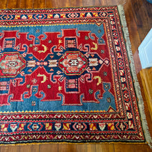 1930 PERSIAN ZANJAN RUG 4’ x 6’ 5” (MED.FEA.182)