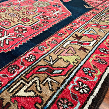 1930 PERSIAN ZANJAN RUG 4’ 1” x 6’ 1” (MED.FEA.174)