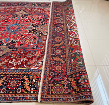 1930 PERSIAN HERIZ RUG 9’ 6” x 12’ 8” (LAR-HRZ1000)