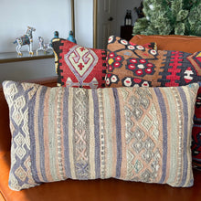 1950 TURKISH KILIM PILLOW 12x18 (PIL.1116)
