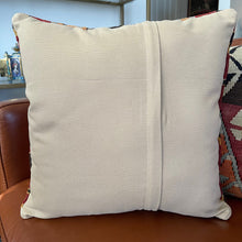 VINTAGE ANATOLIAN KILIM RUG PILLOW 16x16 (PIL.1193)