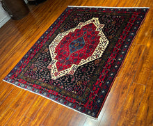 1950 PERSIAN SENAH RUG 4’ 5” x 5’ 5” (MED.FEA.71)