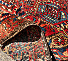 1930 PERSIAN HERIZ RUG 3’ 1” x 11’ 1” (RUN.FEA.175)