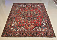 1950 PERSIAN HERIZ RUG 4’ 11” x 6’ 2” (MED.FEA.6175