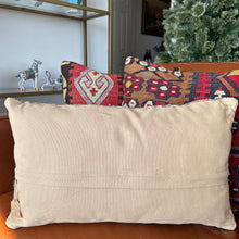 1950 TURKISH KILIM PILLOW 12x18 (PIL.1116)
