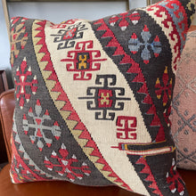VINTAGE ANATOLIAN KILIM RUG PILLOW 16x16 (PIL.1205)