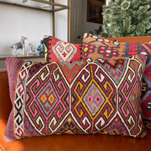 1950 TURKISH KILIM PILLOW 12x18 (PIL.1113)