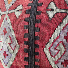 VINTAGE ANATOLIAN KILIM RUG PILLOW 16x16 (PIL.1193)