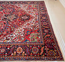 1930 PERSIAN HERIZ RUG 9’ 6” x 12’ 8” (LAR-HRZ1000)