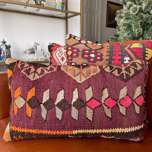 1950 TURKISH KILIM PILLOW 12x18 (PIL.1148)
