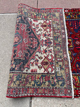 1930 PERSIAN HERIZ RUG 3’ 4” x 10’ 9” (RUN.197)