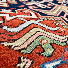 1900 PERSIAN HERIZ RUG 8’ 10” x 12’ 2” (LAR-HRZ2000)