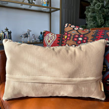 1950 TURKISH KILIM PILLOW 12x18 (PIL.1137)