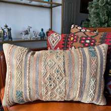 1950 TURKISH KILIM PILLOW 12x18 (PIL.1137)