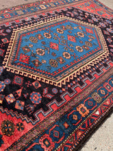 1930 PERSIAN ZANJAN RUG 4’ x 6’ 6” (MED.FEA.148)