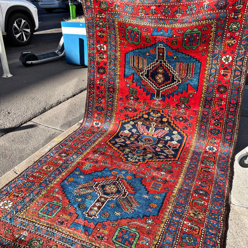 1930 PERSIAN BIDJAR RUG 4’ 3” x 7’ 9” (MED.FEA.155)