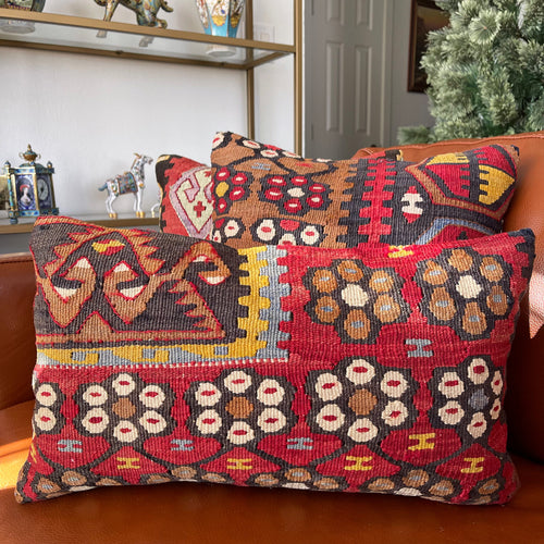 1950 TURKISH KILIM PILLOW 12x18 (PIL.1141)