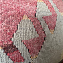 1950 TURKISH ANATOLIAN KILIM RUG PILLOW 16x24 (PIL.1226)