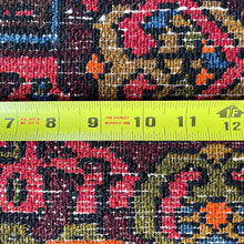1930 PERSIAN TAFRESH RUG 4’ 9” x 7’ (MED.FEA.5152)