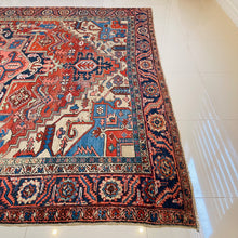 1890 PERSIAN SERAPI RUG 9’ 5” x 11’ 2” (LAR-HRZ1800)